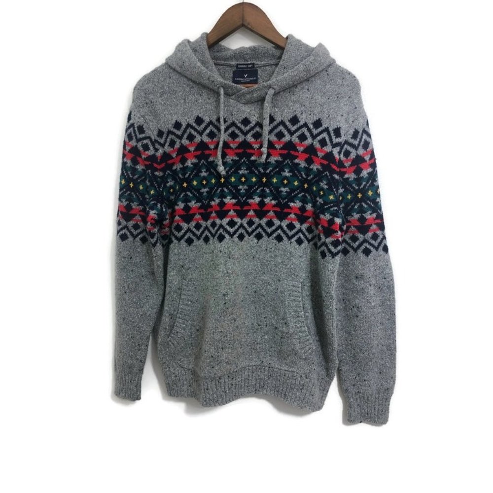 American Eagle Men's Hooded Gray Sweater size medium